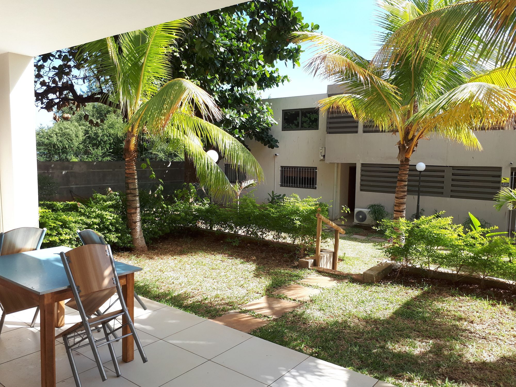 Riva Bella Lägenhet Port Louis Exteriör bild